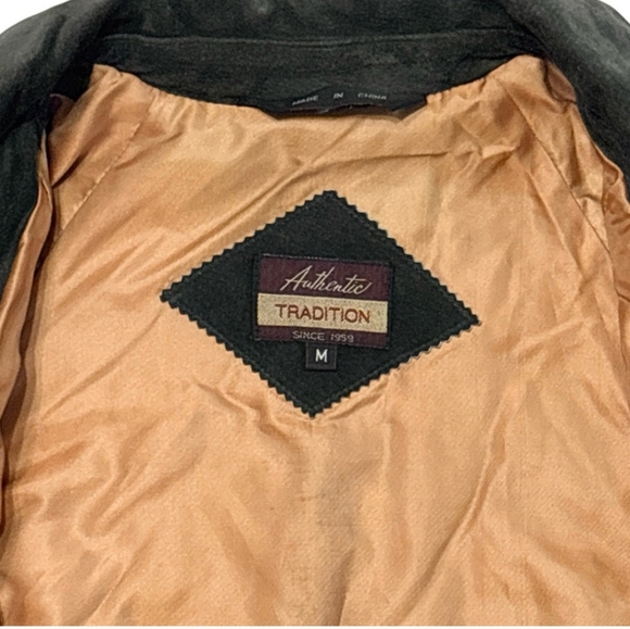 AUTHENTIC TRADITION Quilted Green Suede Shirt Jacket - Picture 5 of 8